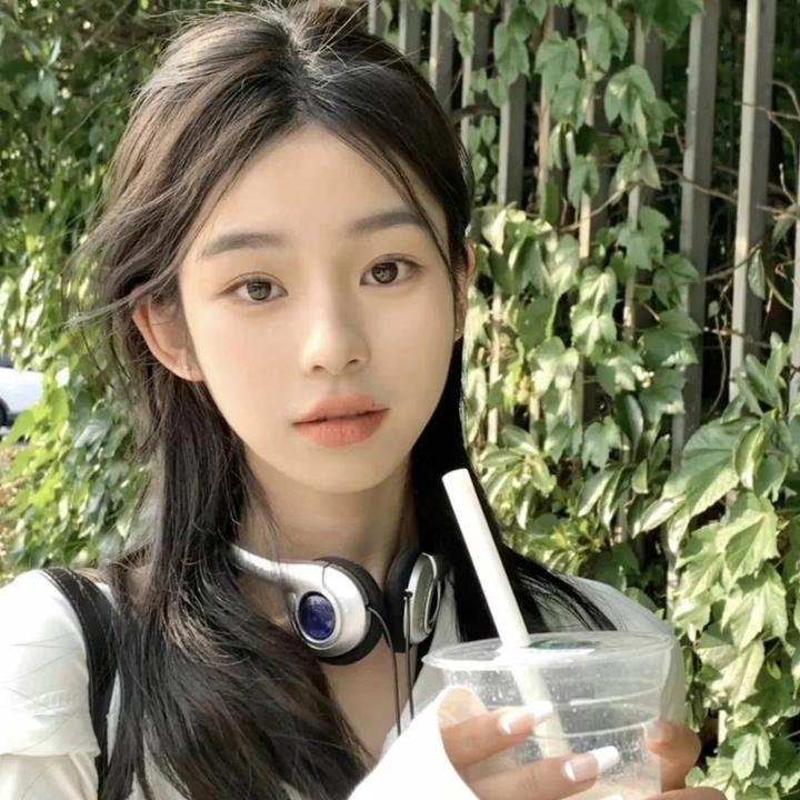 归来后我星途璀璨